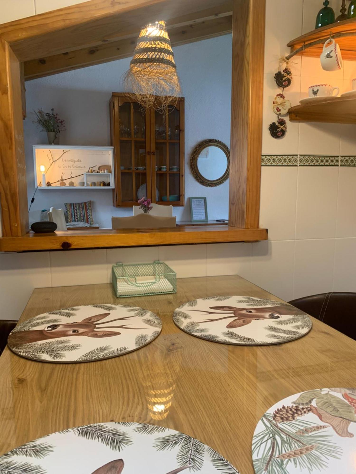 Atico Con Encanto En Bellver De Cerdanya Apartman Kültér fotó