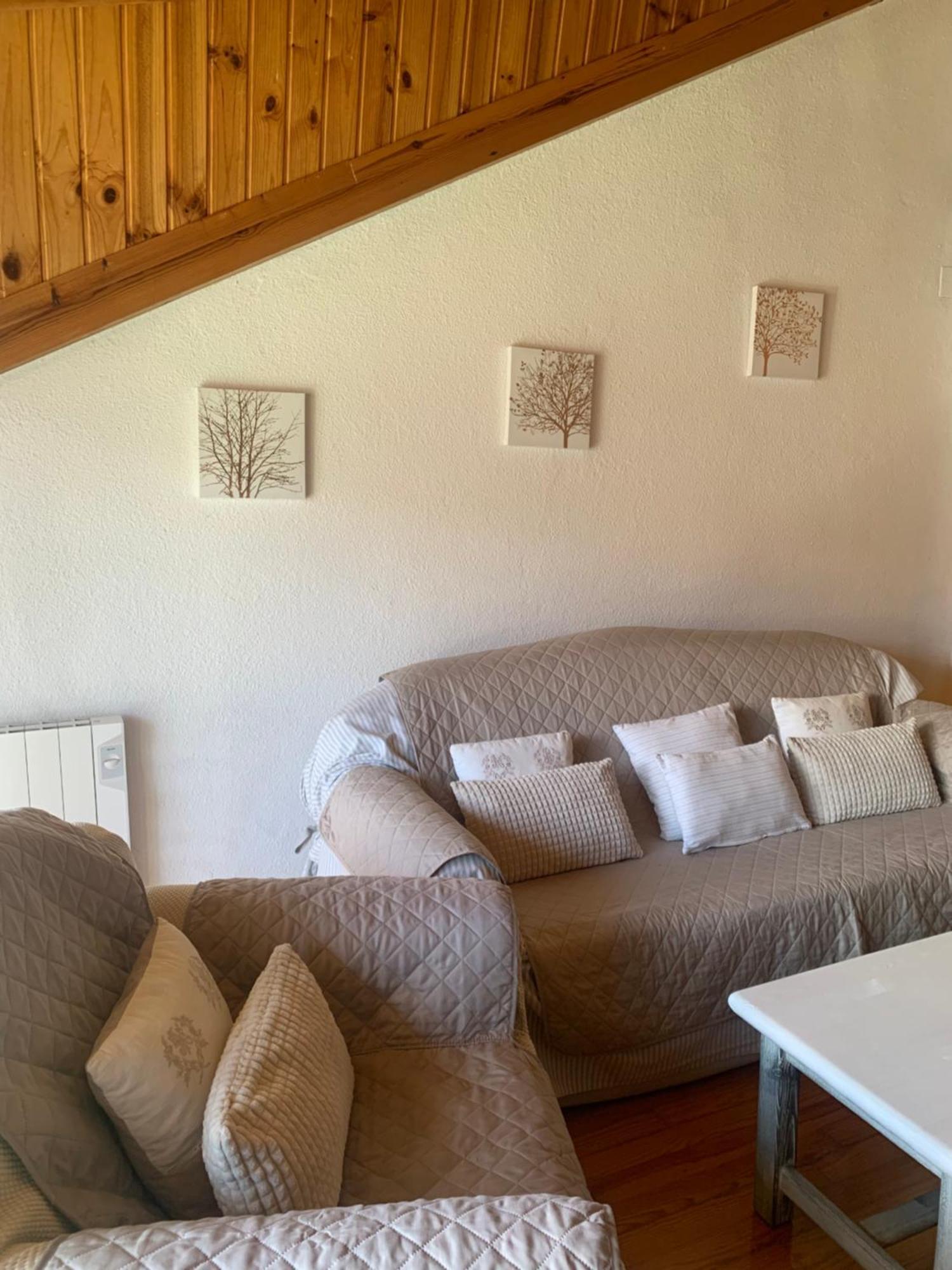 Atico Con Encanto En Bellver De Cerdanya Apartman Kültér fotó